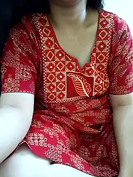 Snapshot of yourtamilcouple chatting on 10-20-25, 10:05 yourtamilcouple online show from 10-20-25, 10:05