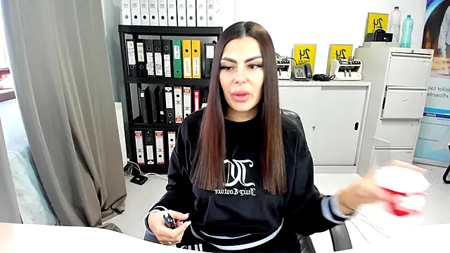 kilenyapatrice online show from 11-06-25, 11:44