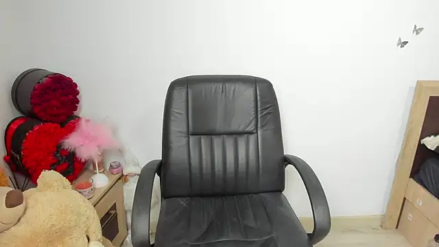 kilenyapatrice online show from 04-18-26, 01:15