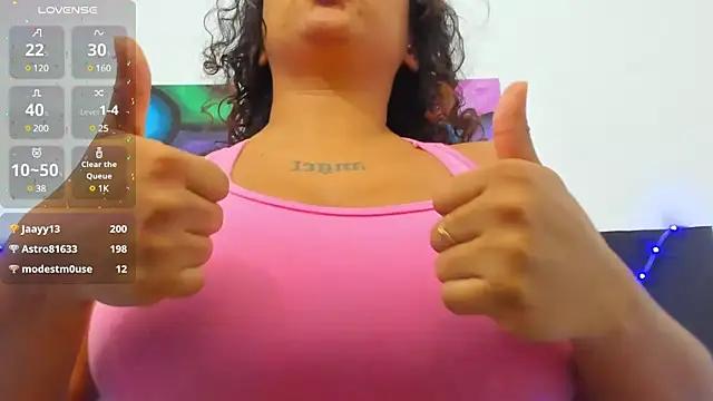 Snapshot of im_angels77 chatting on 01-21-25, 06:33 im angels77 online show from 01-21-25, 06:33