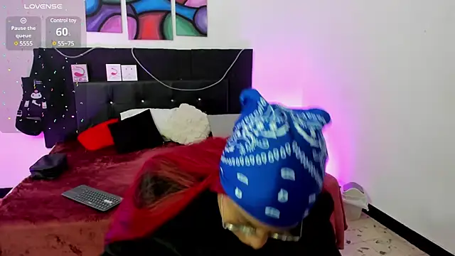 Snapshot of im_angels77 chatting on 02-24-25, 01:46 im angels77 online show from 02-24-25, 01:46