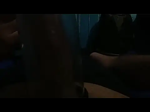 jorgegonzalezxx85 online show from 11-23-25, 04:12