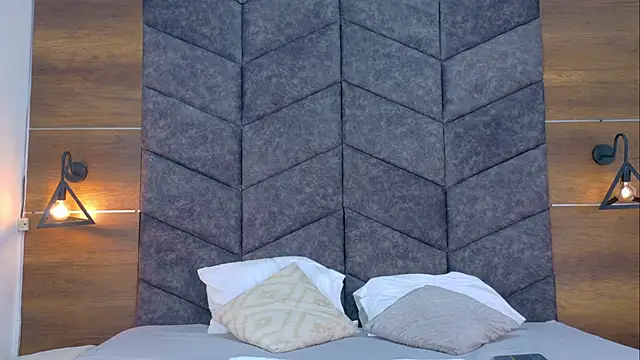 JaylaScott   online show from 04-14-26, 11:49