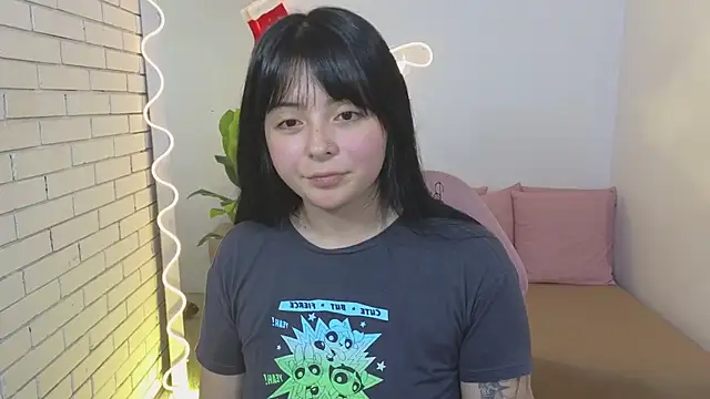 hina tay online show from 12-29-24, 04:38