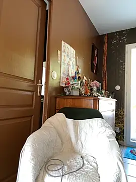 Snapshot of MagdalenaMedusa chatting on 09-29-25, 01:16 MagdalenaMedusa online show from 09-29-25, 01:16