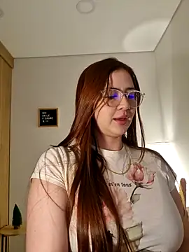 Rachel t  online show from 12-22-25, 02:52