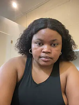 Curveysinaa online show from 02-20-25, 12:25