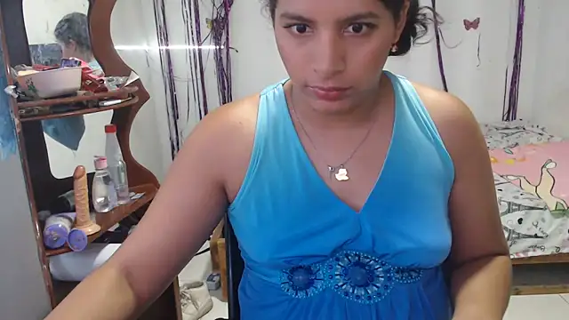 Snapshot of sexyhot20xxx chatting on 06-19-26, 06:18 sexyhot20xxx online show from 06-19-26, 06:18