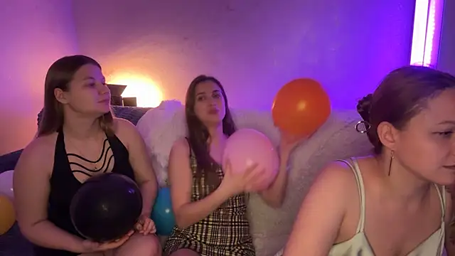   2sya   online show from 11-21-25, 06:17