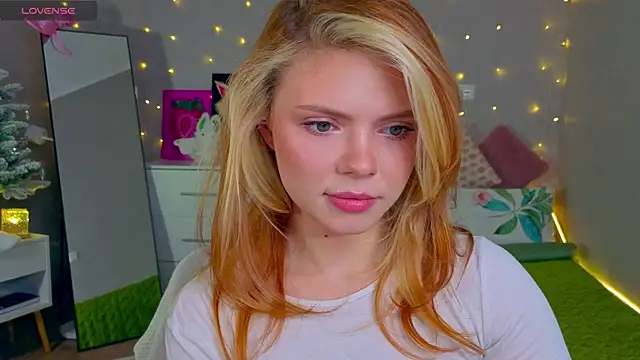 Red  Candy online show from 12-17-25, 12:44