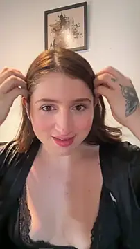 kamel-ayesha online show from 12-15-25, 02:21