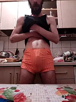 vulpe8400 online show from 02-16-25, 04:10