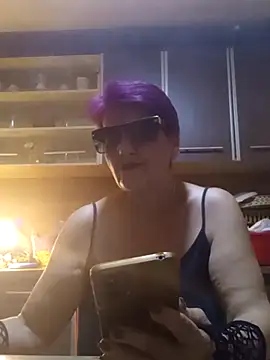 Ely Elenita online show from 03-31-26, 06:52