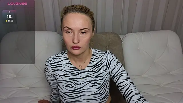 AlisssaRose online show from 12-05-24, 04:12