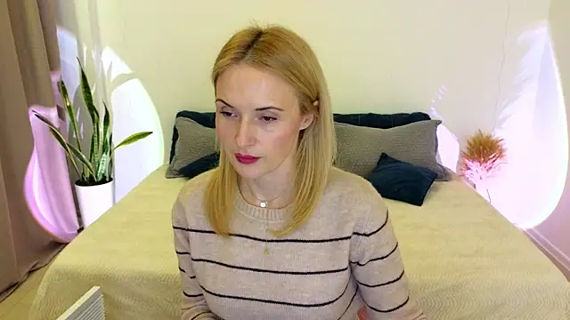 AlisssaRose online show from 01-16-26, 04:33