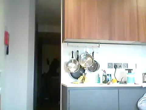 Snapshot of AfricanBeautyX chatting on 01-16-25, 03:02 AfricanBeautyX online show from 01-16-25, 03:02