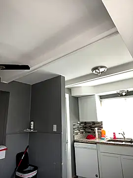 Snapshot of Festivitiesking1 chatting on 09-19-25, 03:24 Festivitiesking1 online show from 09-19-25, 03:24