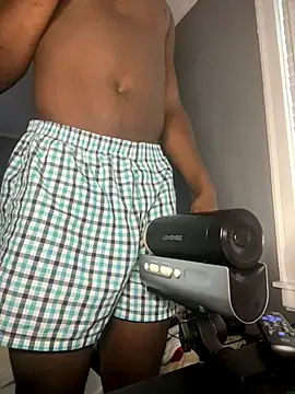 Festivitiesking1 online show from 11-30-25, 02:43