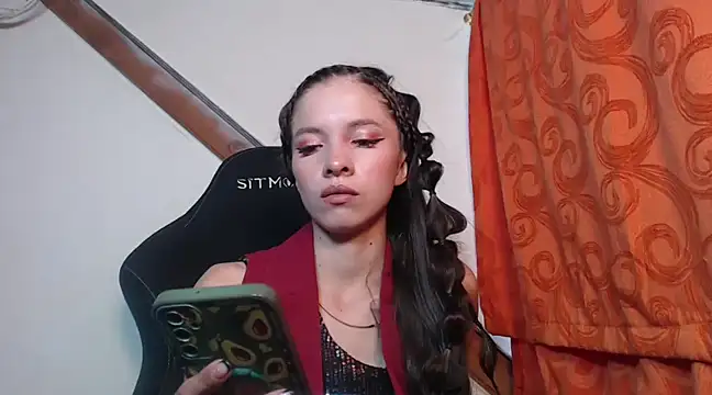 sweetdam12 online show from 02-02-25, 05:15