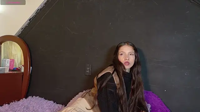 sweetdam12 online show from 09-18-25, 07:38