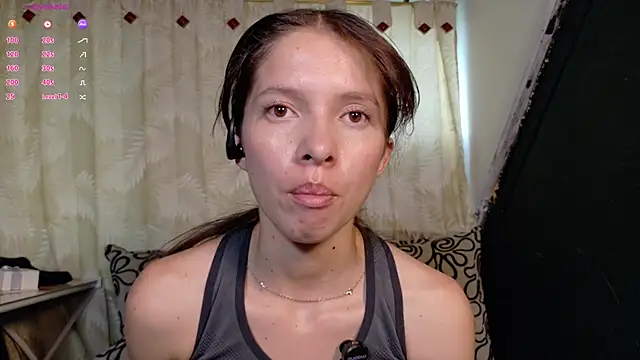 sweetdam12 online show from 11-18-25, 08:46