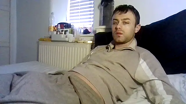 Snapshot of addicktedGT chatting on 02-06-25, 11:32 addicktedGT online show from 02-06-25, 11:32