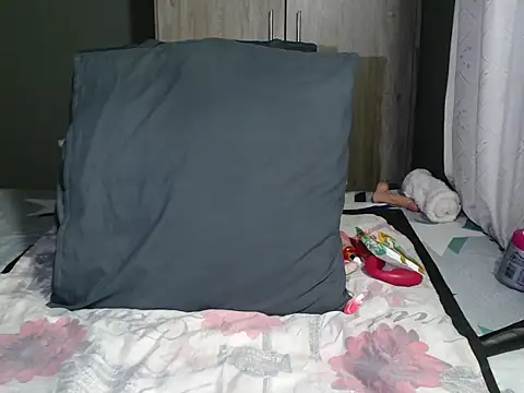 WetwetPussy31 online show from 07-15-26, 04:07