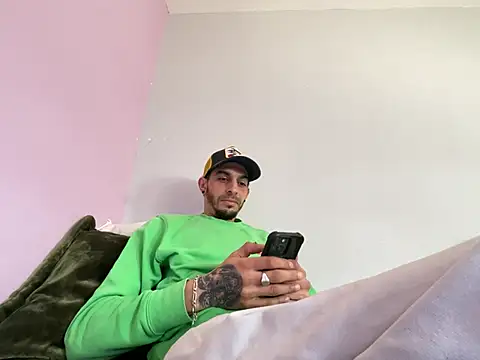 Rebeu313 online show from 02-22-26, 09:08