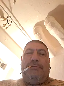 B DOGG69 online show from 08-08-26, 02:57