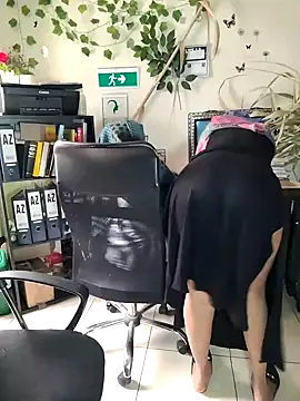 NAJWA-ARAB online show from 02-11-25, 02:13