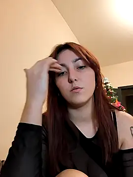 Snapshot of MiaStika chatting on 12-23-24, 05:22 MiaStika online show from 12-23-24, 05:22