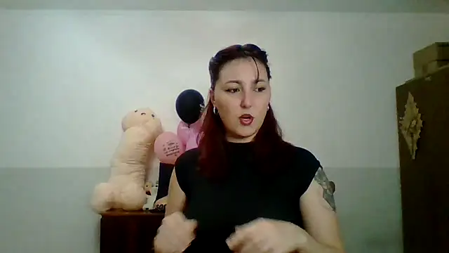 MiaStika online show from 09-09-25, 01:43