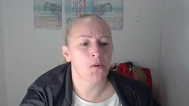 emperabigbootybigass online show from 04-17-26, 12:19