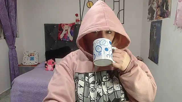 Snapshot of emperabigbootybigass chatting on 06-10-26, 12:26 emperabigbootybigass online show from 06-10-26, 12:26