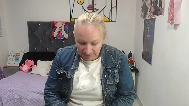 Snapshot of emperabigbootybigass chatting on 06-26-26, 12:31 emperabigbootybigass online show from 06-26-26, 12:31