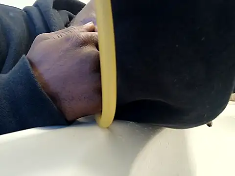 DevinToore online show from 12-01-25, 11:21