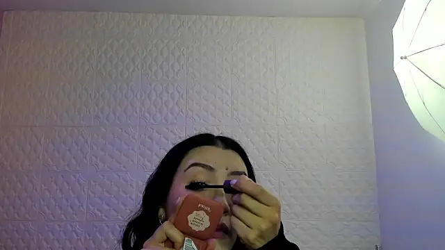 Violetaa diazz online show from 11-04-25, 09:14