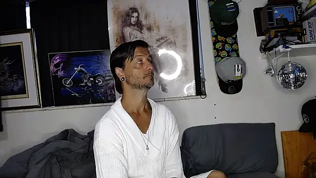 titclitcmndr online show from 02-18-25, 01:00