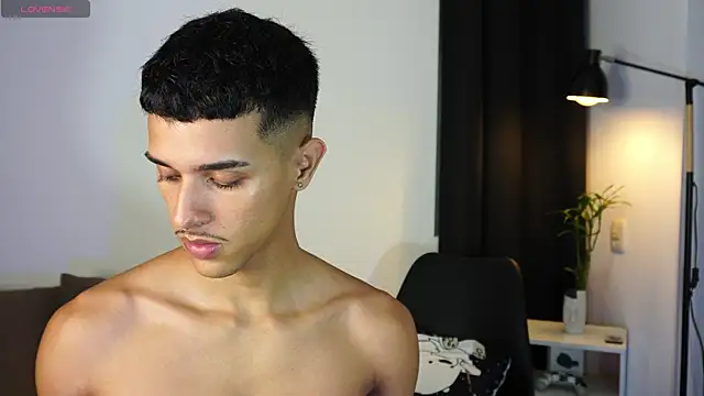 Busterspinter online show from 03-25-26, 12:38