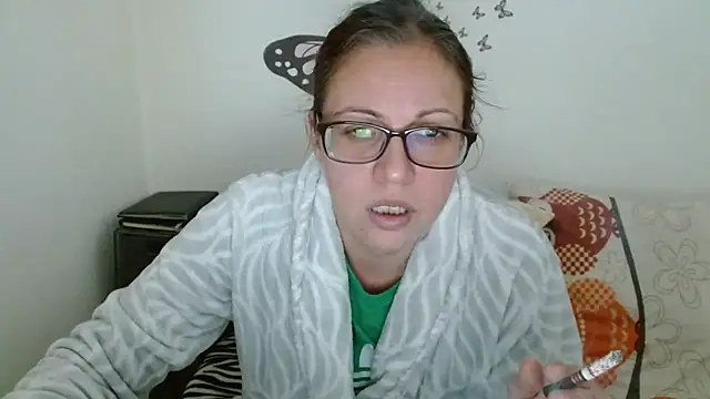 LadyHellene online show from 03-31-26, 11:32