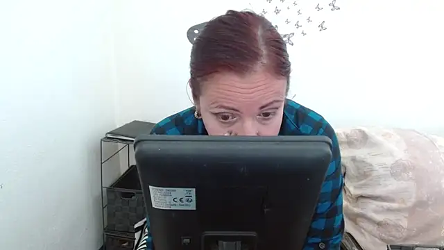 LadyHellene online show from 04-23-26, 12:29