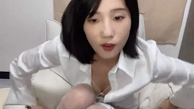 Arrebo1 online show from 12-23-24, 03:44