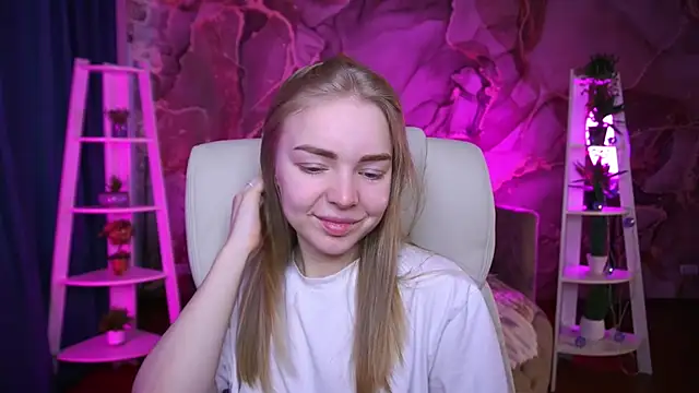 EmilySunshineS online show from 03-13-26, 07:37