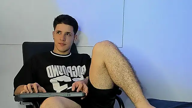 Adan rivas  online show from 02-20-25, 02:18