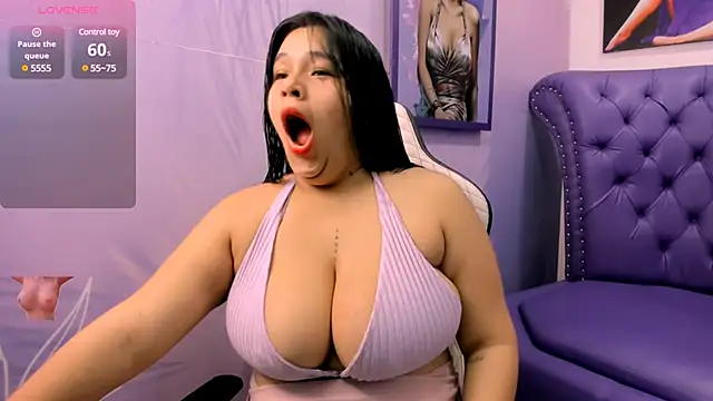 emma  milk  online show from 02-22-25, 11:24