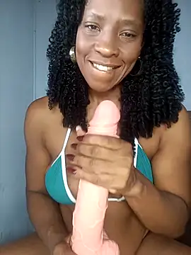 Luhma hot online show from 02-27-26, 07:36