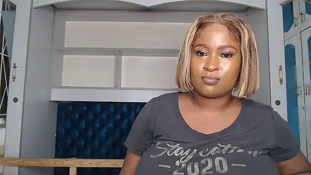 Zeeyonce696 online show from 01-16-25, 06:27