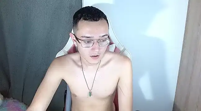 Max steel x online show from 12-29-24, 11:50