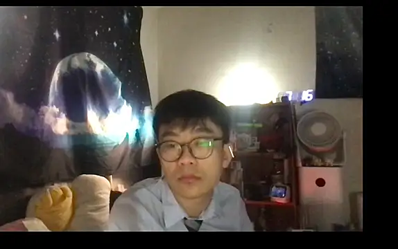 Snapshot of ex199212 chatting on 02-15-25, 11:17 ex199212 online show from 02-15-25, 11:17