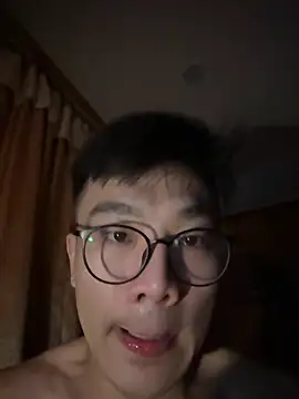 Snapshot of ex199212 chatting on 02-25-25, 04:31 ex199212 online show from 02-25-25, 04:31